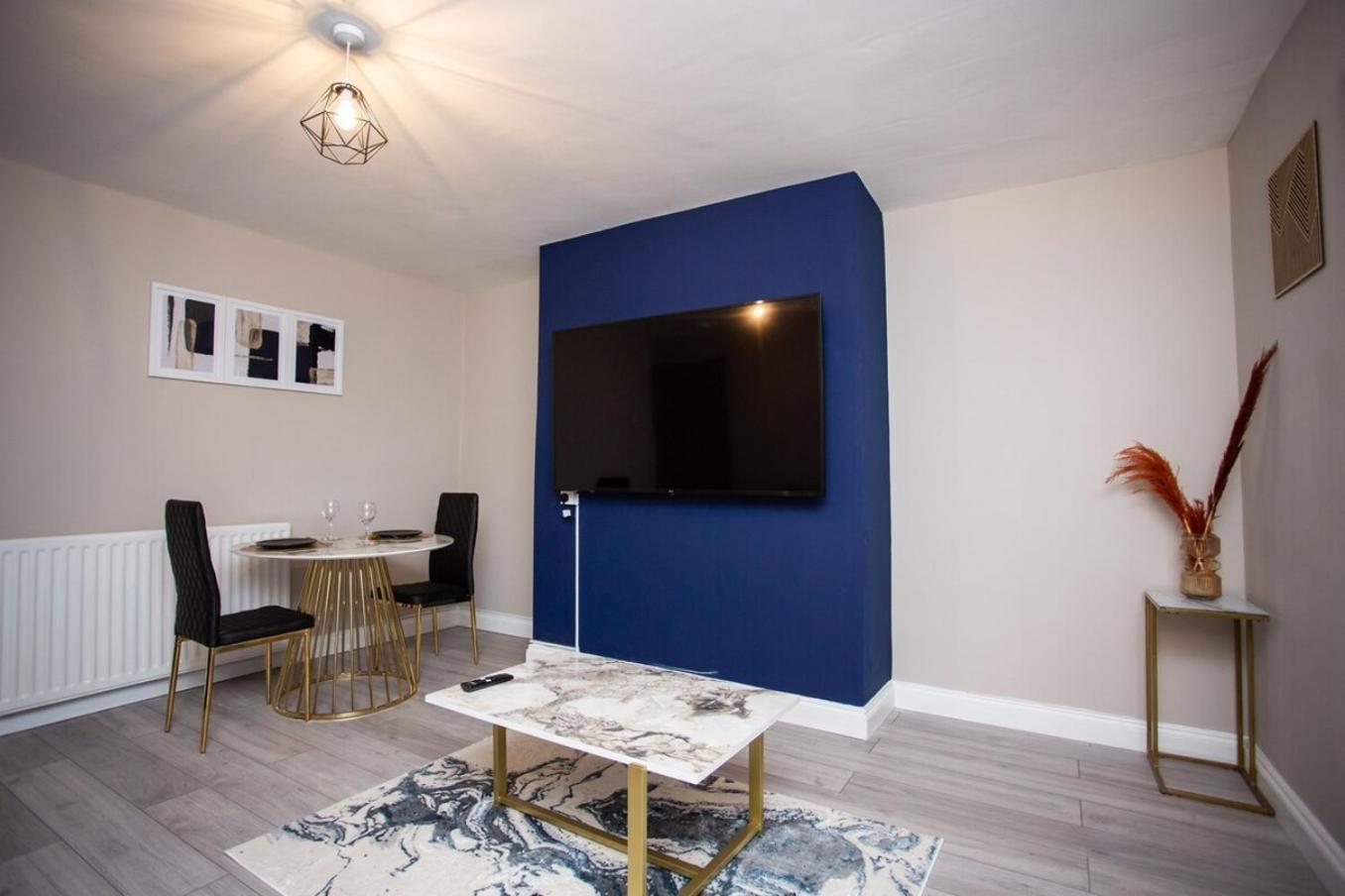 Heart Of South Shields Modern Interior 2 Bed Flat Apartment