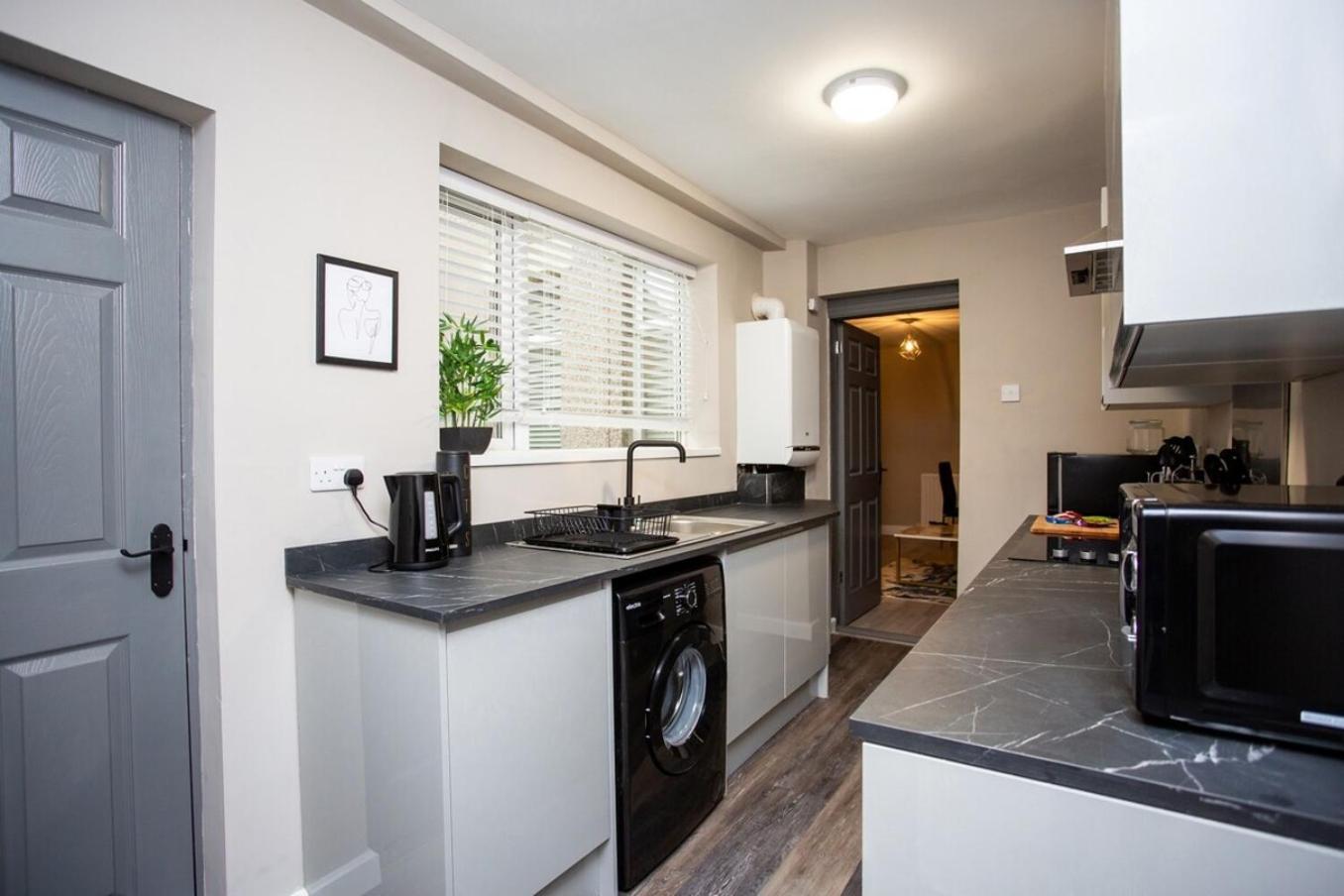 Heart Of South Shields Modern Interior 2 Bed Flat Apartment